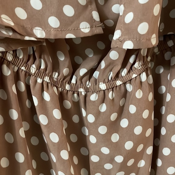 Madison Jules Polka Dot Romper size S - Picture 5 of 7